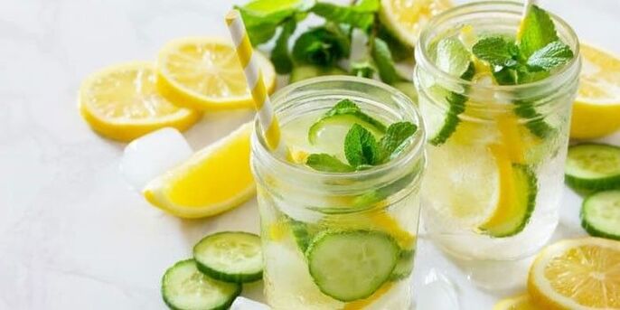 citromos víz uborkával a fogyáshoz